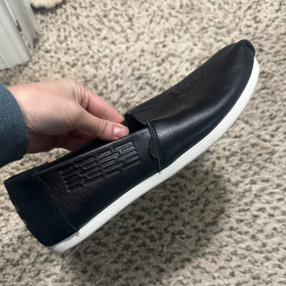 Tom’s Star Wars Black Slip-On Shoes dark side size 8
